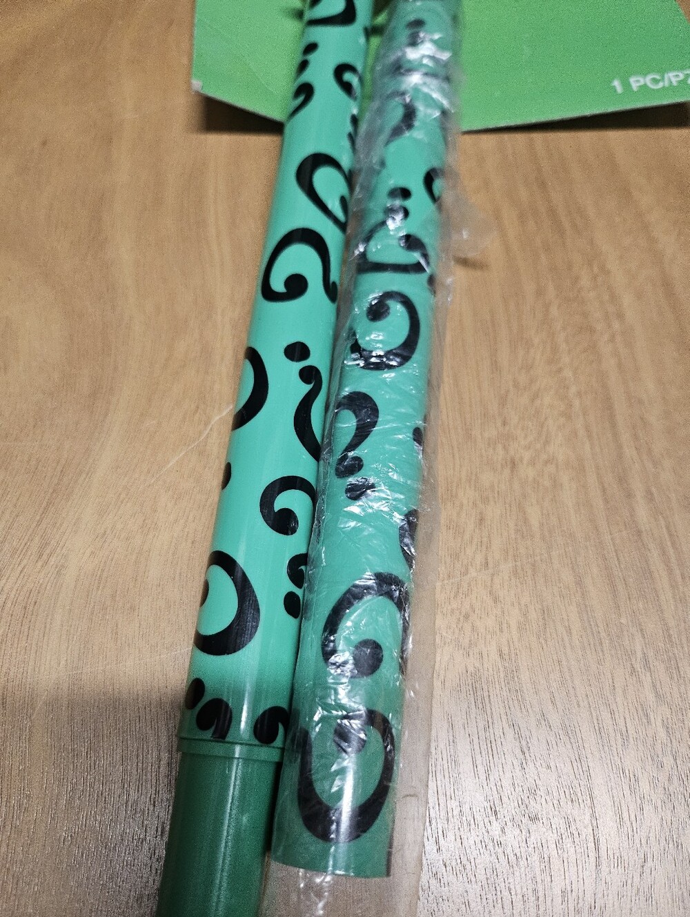 The Riddler Accessory Kit & Cane Set - Green and Purple Riddler Costume Props - Picture 9 of 16